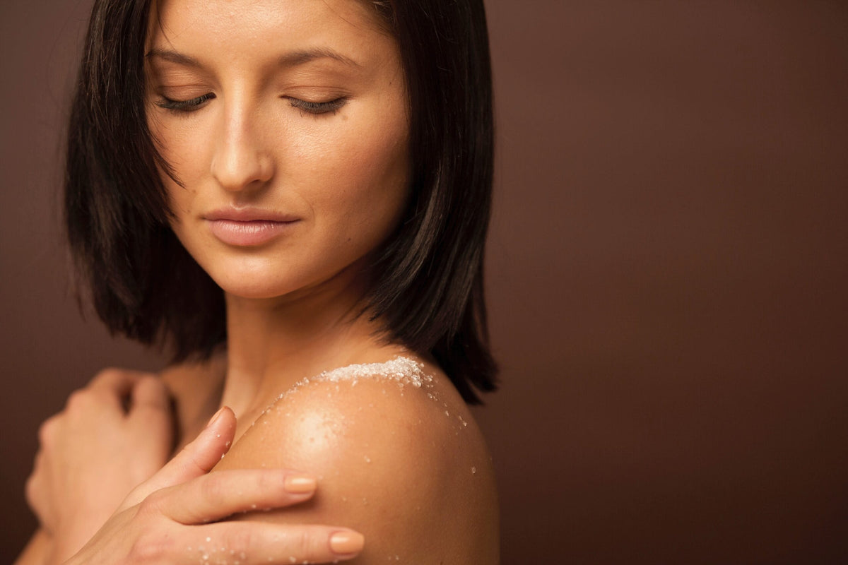 Esfoliare la pelle in gravidanza e allattamento? Si può
